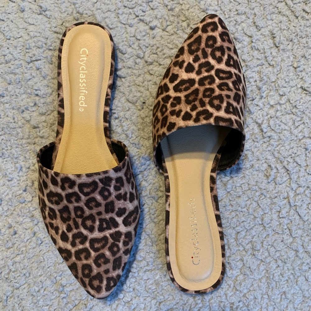 Cityclassified Leopard Flat Slip On Mules